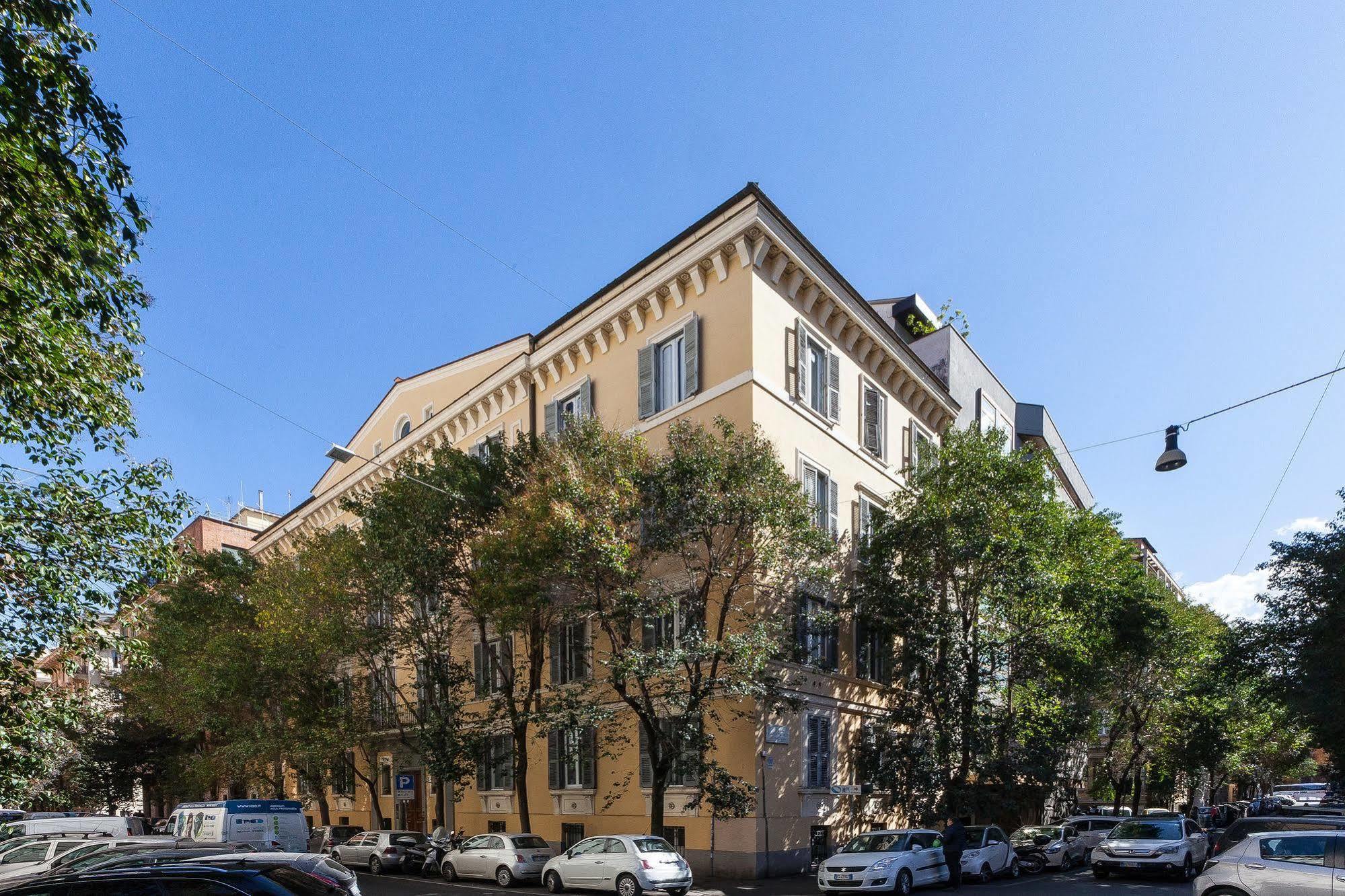 Alojamento de Acomodação e Pequeno-almoço Beccaria A Piazza Del Popolo